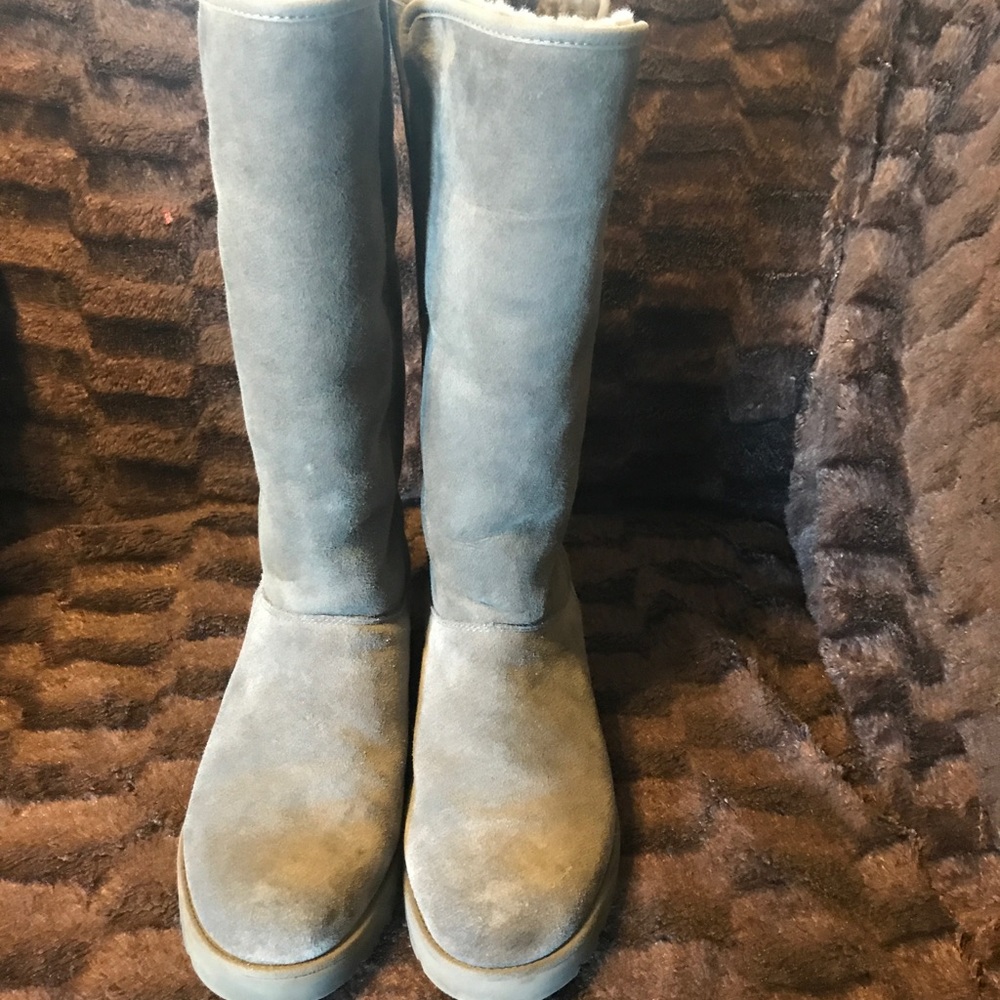 UGG Women's Kara Wedge Heel Suede Boots In GRAY